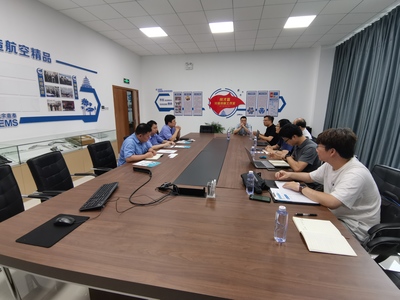 創(chuàng)新中心與企業(yè)簽訂智能化技術(shù)改造咨詢?cè)\斷服務(wù)協(xié)議，開(kāi)啟技術(shù)轉(zhuǎn)型升級(jí)新篇章